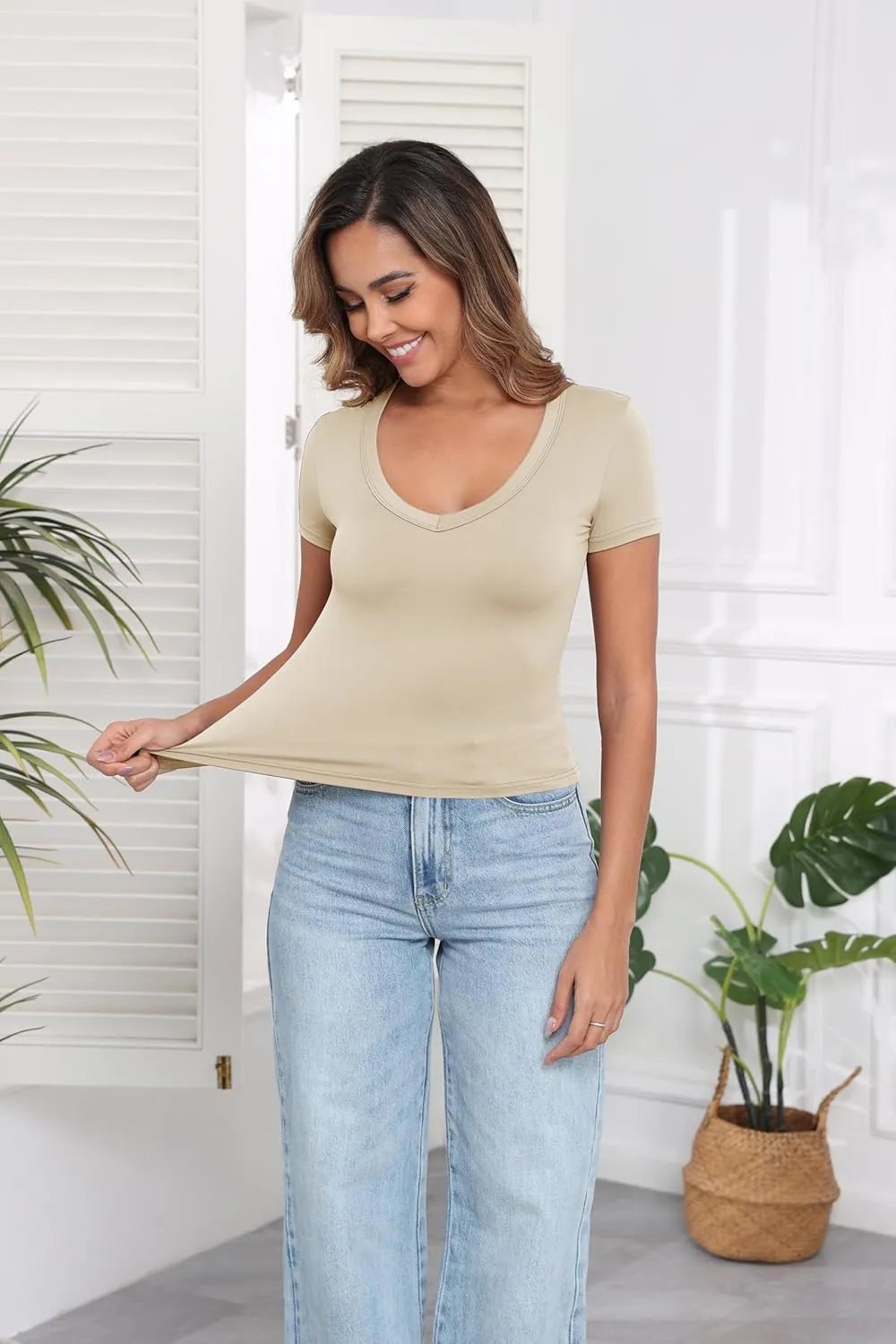 PALINDA V Neck Slim Fitted Shirts for Women Basic Casual Short Sleeve T Shirts Going Out Tops Sexy Y2K Tees