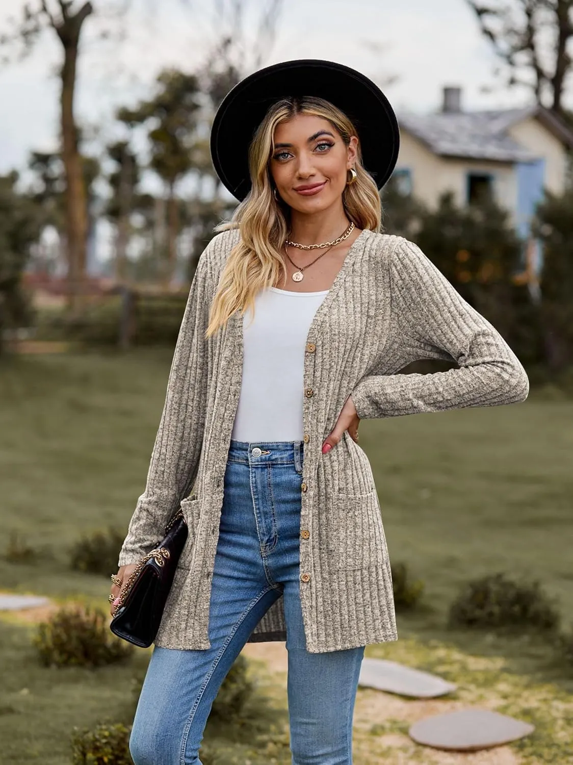 Womens 2025 Fall Fashion Cardigan Lightweight Soft Knit Cardigan for Women Long Sleeve Open Front Coat with Pockets
