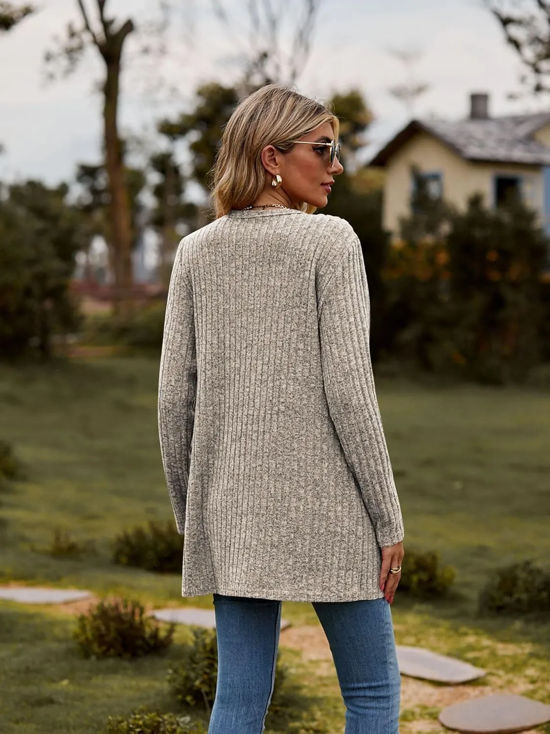 Womens 2025 Fall Fashion Cardigan Lightweight Soft Knit Cardigan for Women Long Sleeve Open Front Coat with Pockets
